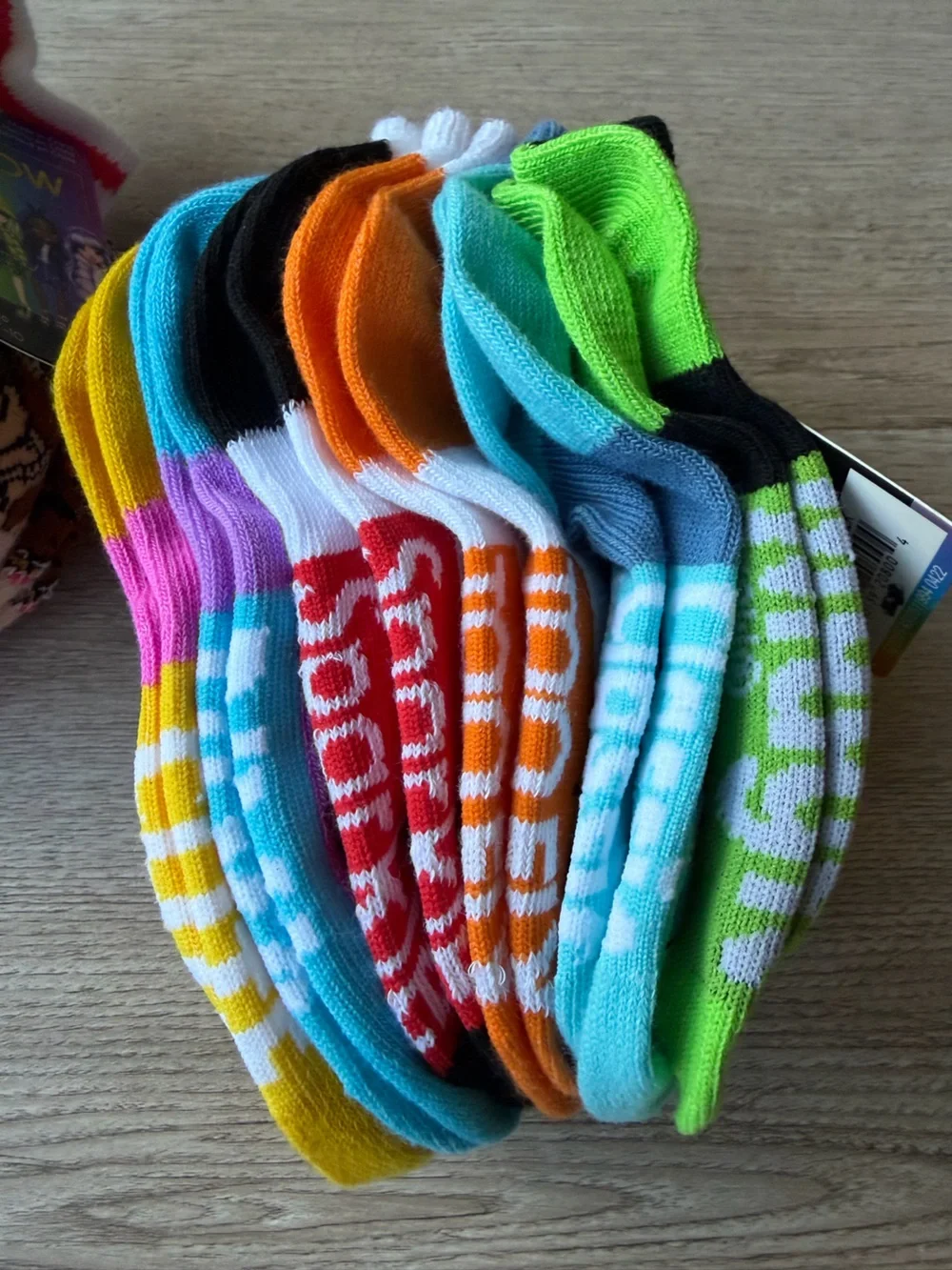 Rainbow High Girls 6-Pair Ankle Socks Bundle 12 Pairs Total NWT Shoe Size 7-10